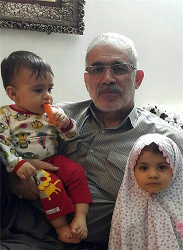 اهالی سیستان و بلوچستان او را بهتر میشناسند/روایت مردی که پرچم «نورعلی» را بالا نگه داشت اهالی سیستان و بلوچستان او را بهتر میشناسند/روایت مردی که پرچم «نورعلی» را بالا نگه داشت
