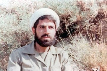 روحانی فرمانده / عمامه من کفن من است روحانی فرمانده / عمامه من کفن من است