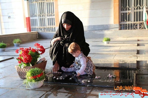 وقتی حرف حضرت زينب(س) پيش آمد؛ رضایت به رفتنش دادم / خواسته بود گريه‌هایمان فقط برای امام حسين(ع) باشد