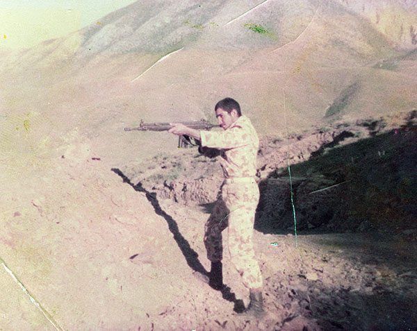 نگاهی به زندگی و خاطرات شهید علی مدد زارعی نگاهی به زندگی و خاطرات شهید علی مدد زارعی