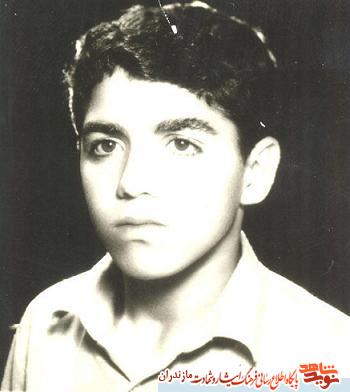 دلير مرد پانزده ساله؛ شهيد ابراهيم ابراهيم نژاد گرجى دلير مرد پانزده ساله؛ شهيد ابراهيم ابراهيم نژاد گرجى
