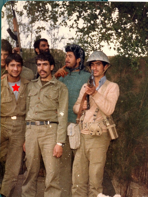 از زبان مادر شهید.../حرف جبهه می شد کسی جلودارش نبود از زبان مادر شهید.../حرف جبهه می شد کسی جلودارش نبود