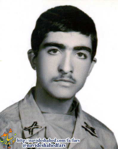 تحصیلش را به خاطر دفاع از کشور رها کرد تحصیلش را به خاطر دفاع از کشور رها کرد