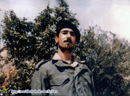 مروری بر زندگی شهيد داريوش دهقانی مروری بر زندگی شهيد داريوش دهقانی