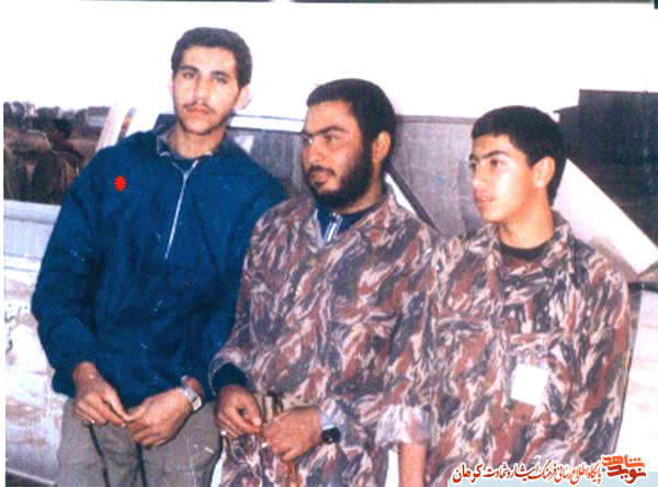از اینکه بدون خبر بسوی جبهه آمدم، عذرمی خواهم از اینکه بدون خبر بسوی جبهه آمدم، عذرمی خواهم