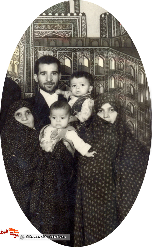 روایتی از زندگی و جهاد شهید « صاحبعلی دوستی»؛ پدری که به مبارزه با دشمن رفت روایتی از زندگی و جهاد شهید « صاحبعلی دوستی»؛ پدری که به مبارزه با دشمن رفت