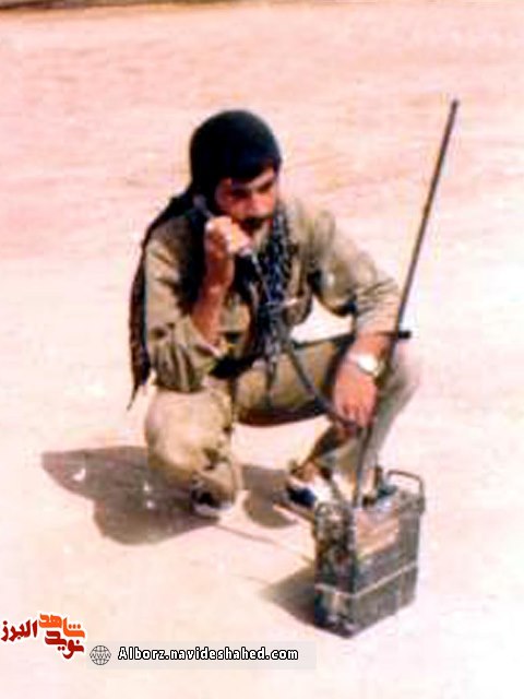 حجابتان کوبنده تر از خون سرخ من است