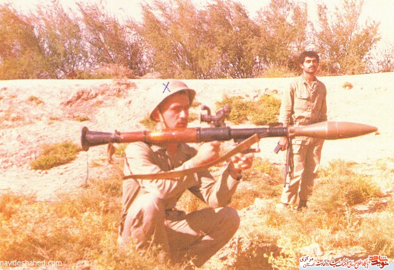 مناجات شهید مهدی امیرخانی با خدای خویش + دست خط شهید