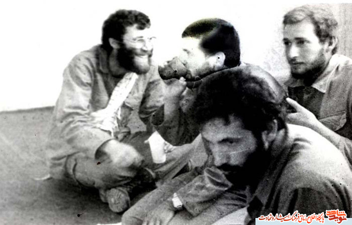 زندگي نامه و 20 خاطره کوتاه و خواندنی از سردار رشيد و متقي اسلام و فرمانده دلاور سپاه كردستان؛ ناصر کاظمی زندگي نامه و 20 خاطره کوتاه و خواندنی از سردار رشيد و متقي اسلام و فرمانده دلاور سپاه كردستان؛ ناصر کاظمی