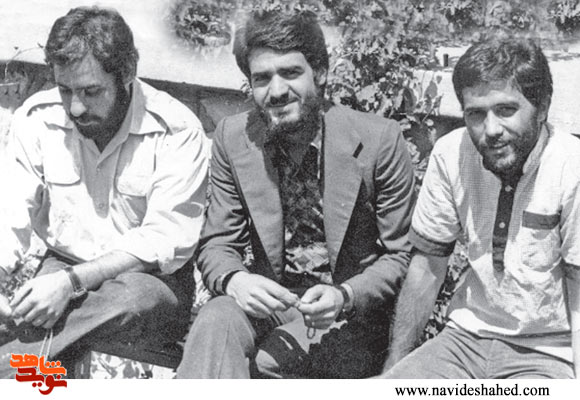نمودی از روحيات اخلاقي شهيد عباس وراميني / معلمي بود كه اخلاق را به صورت عملي به ما آموخت نمودی از روحيات اخلاقي شهيد عباس وراميني / معلمي بود كه اخلاق را به صورت عملي به ما آموخت