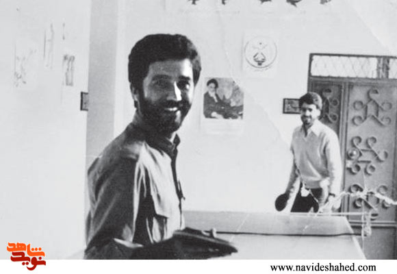 نمودی از روحيات اخلاقي شهيد عباس وراميني / معلمي بود كه اخلاق را به صورت عملي به ما آموخت نمودی از روحيات اخلاقي شهيد عباس وراميني / معلمي بود كه اخلاق را به صورت عملي به ما آموخت