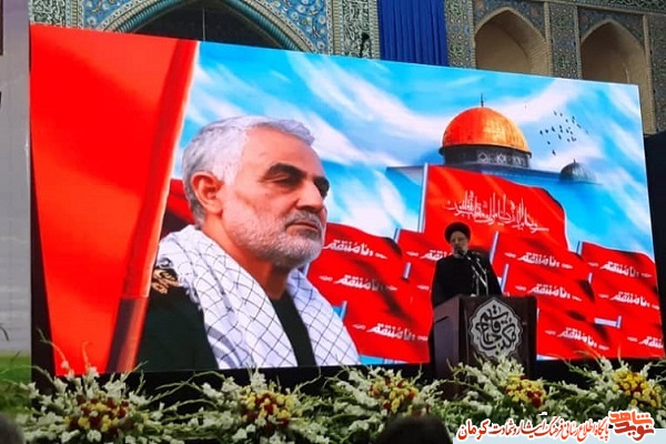 مراسم اربعین سپهبد شهید «حاج قاسم سلیمانی» در کرمان برگزار شد مراسم اربعین سپهبد شهید «حاج قاسم سلیمانی» در کرمان برگزار شد