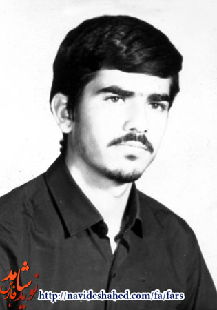 سی و سه ماه در خشندگی یک نور در جبهه سی و سه ماه در خشندگی یک نور در جبهه