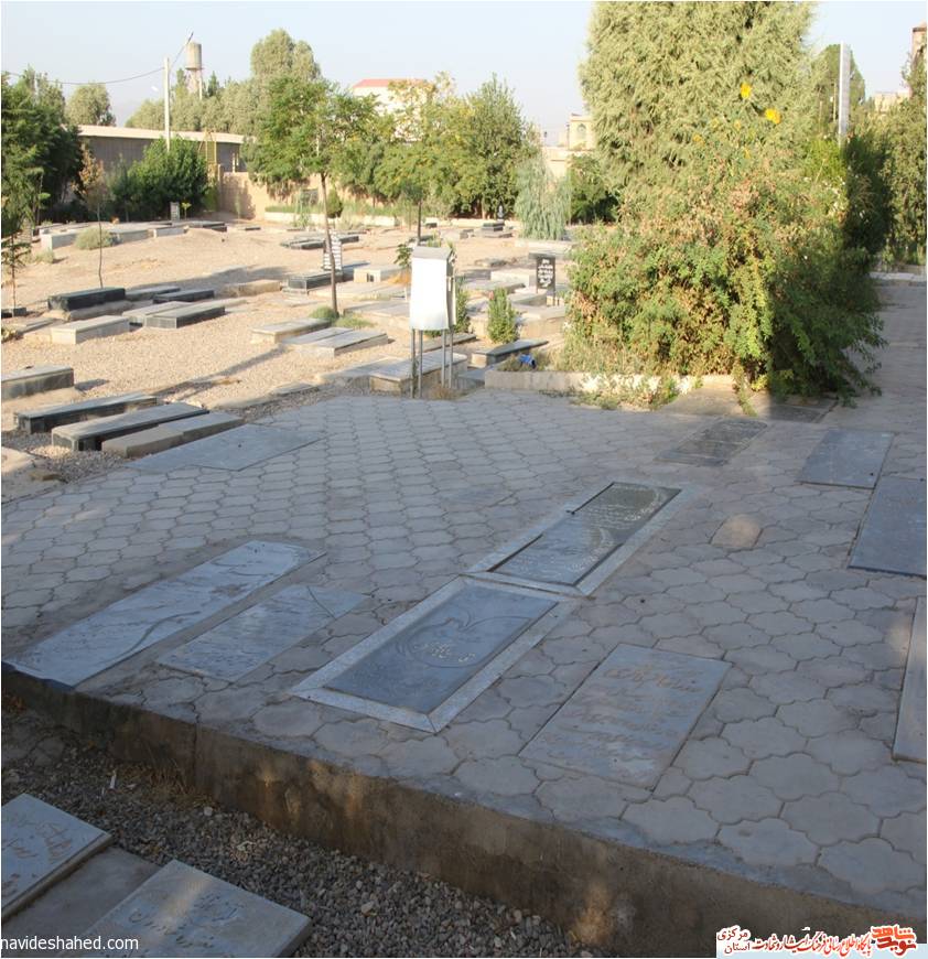معرفی گلزار شهدای روستای الوسجرد معرفی گلزار شهدای روستای الوسجرد