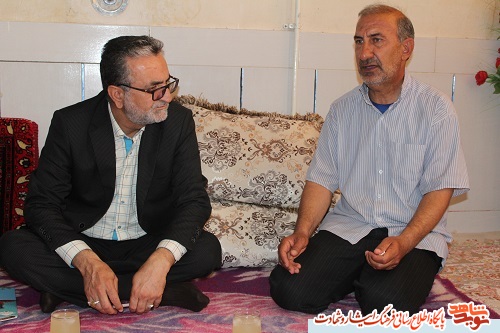 آزادگان زیباترین نماد ایثار و مقاومت هستند آزادگان زیباترین نماد ایثار و مقاومت هستند