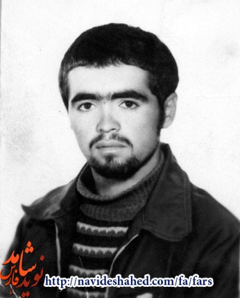 از امام وسخنان امام در هر زمينه پيروي کنيد