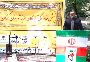 آزادگان وارثان و ادامهدهنده راه شهیدان هستند آزادگان وارثان و ادامهدهنده راه شهیدان هستند