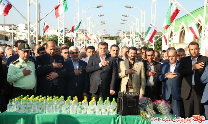 گلزار شهداى مازندران عطرافشانى و گلباران شد گلزار شهداى مازندران عطرافشانى و گلباران شد