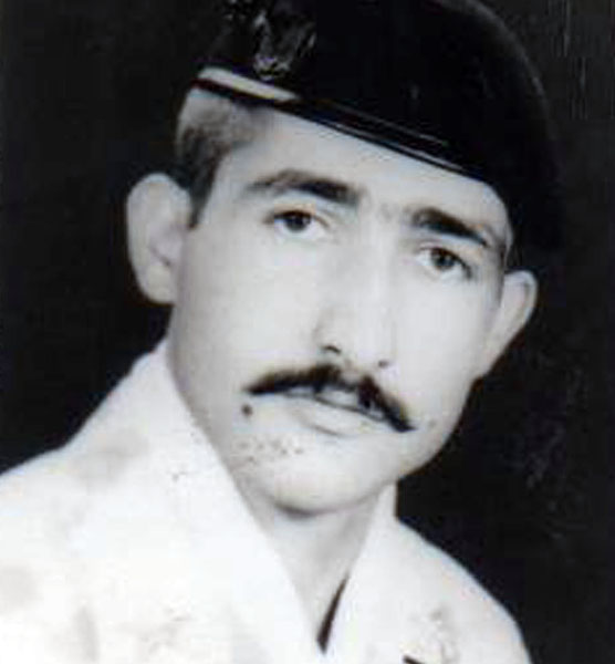فدایی رهبر
