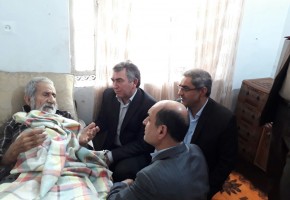 جانبازان پرچم‌داران داران راستین عرصه ایثار هستند