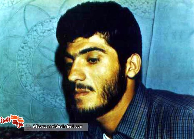 شهیدی که با زمزمه یا حسین شهید شد شهیدی که با زمزمه یا حسین شهید شد