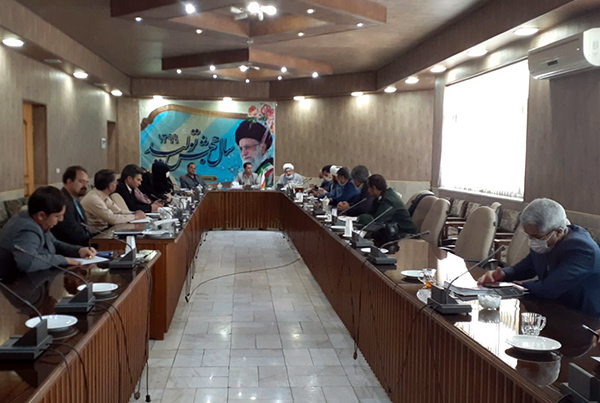 تکریم و تجلیل خانواده های صبور شهدا یک وظیفه است تکریم و تجلیل خانواده های صبور شهدا یک وظیفه است
