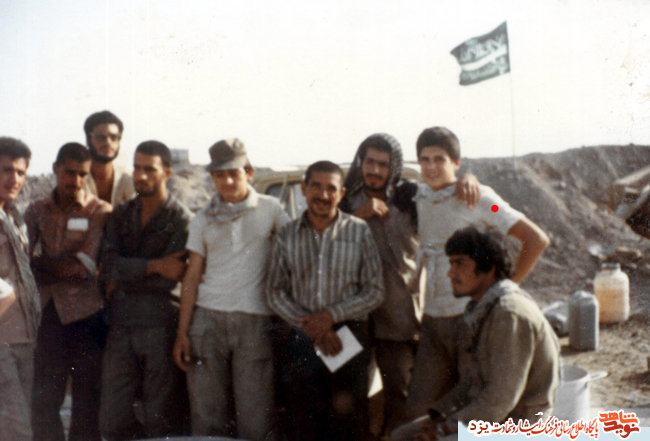 مروری بر زندگی شهید مدافع وطن شهید مروری بر زندگی شهید مدافع وطن شهید
