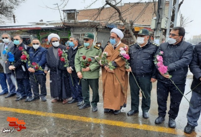 گزارش تصویری | مراسم گرامیداشت شهدای انقلاب شهرستان مشکین شهر در محل شهادتشان برگزار شد