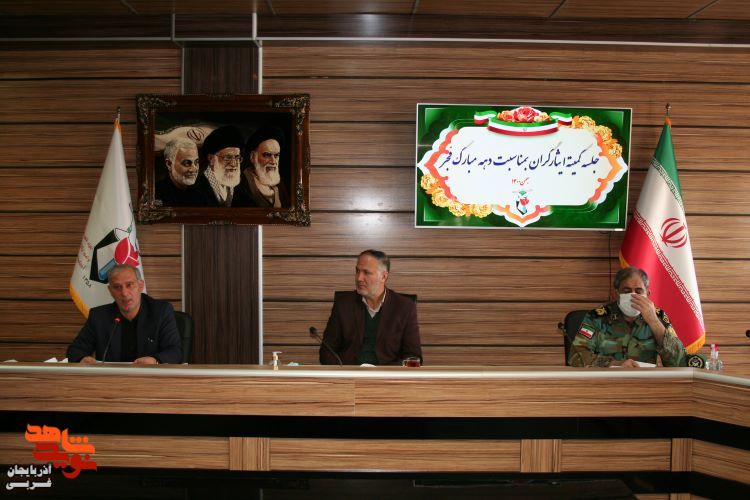 نقش شهدا و ایثارگران در پیروزی انقلاب اسلامی حیاتی بود