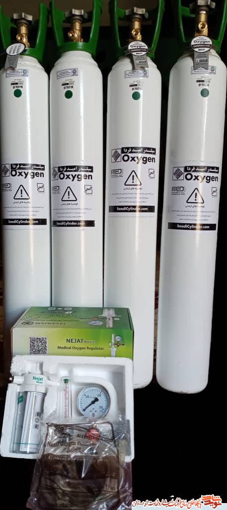 خرید چند دستگاه کپسول اکسیژن در حسینیه شهیدان پاپی برای استفاده بیماران