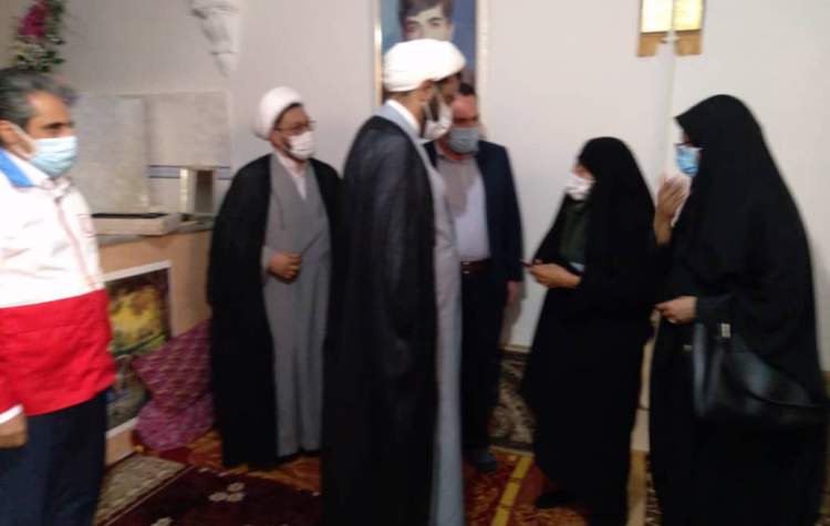 ما مدیون خون پاک شهیدان گلگون کفن این مرز و بوم هستیم
