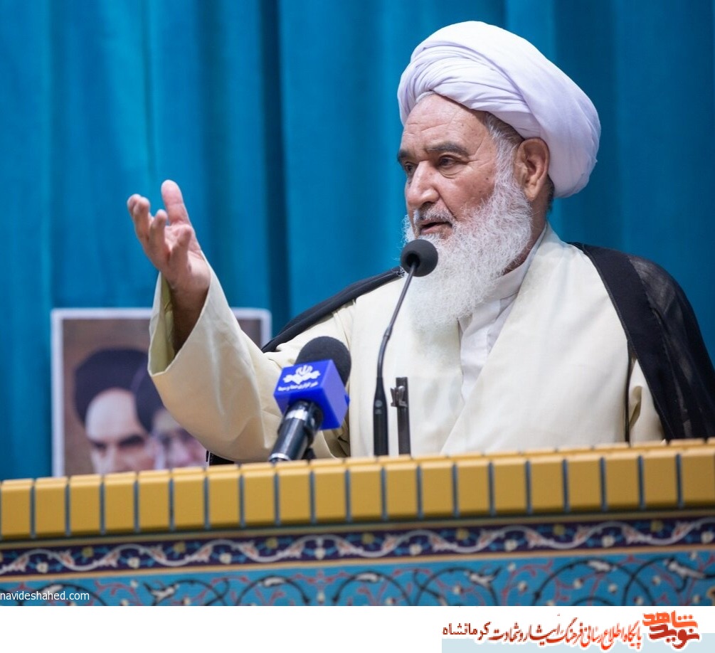 تشکیل بسیج ۲۰ میلیونی از ابتکارات انقلاب و امام (ره) بود