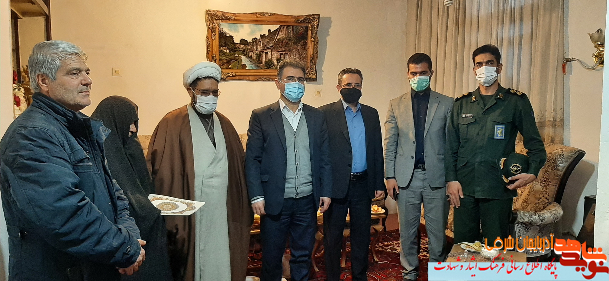 مسئولان عجب شیر با خانواده های شهدا دیدار کردند