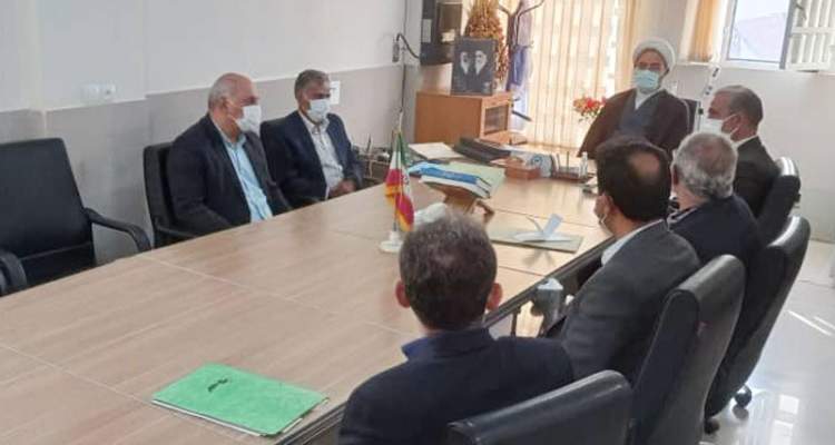 هیچ خدمتی بالاتر از خدمت به خانواده های شهدا و ایثارگران نیست