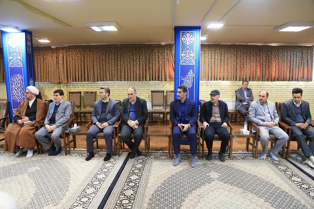 سرپرست و شورای معاونین بنیاد شهید آذربایجان شرقی با نماینده ولی فقیه در استان دیدار کردند