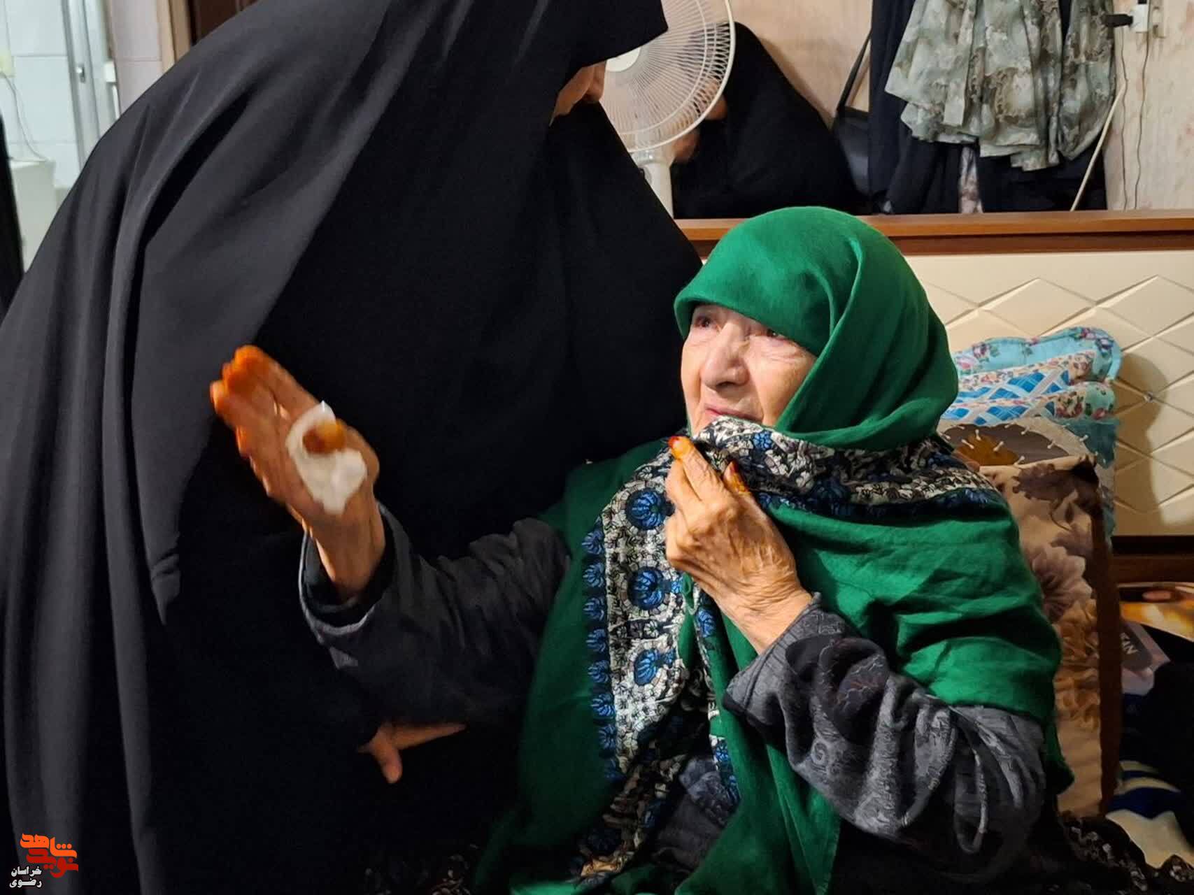 دیدار با مادر داغ دیده «شهید جمهور»