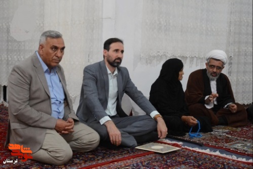 دیدار مدیرکل بنیاد شهید با ایثارگران شهرستان کوهدشت