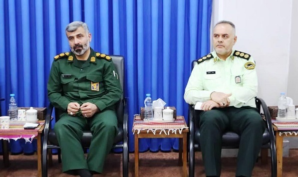 دیدار اعضای ستاد نوزدهمین یادواره ۴۳۷ شهید شهرستان نکا با نماینده ولی فقیه در مازندران+ تصاویر