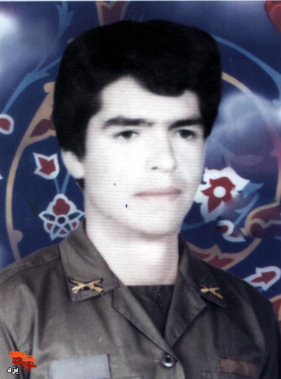 ی ی