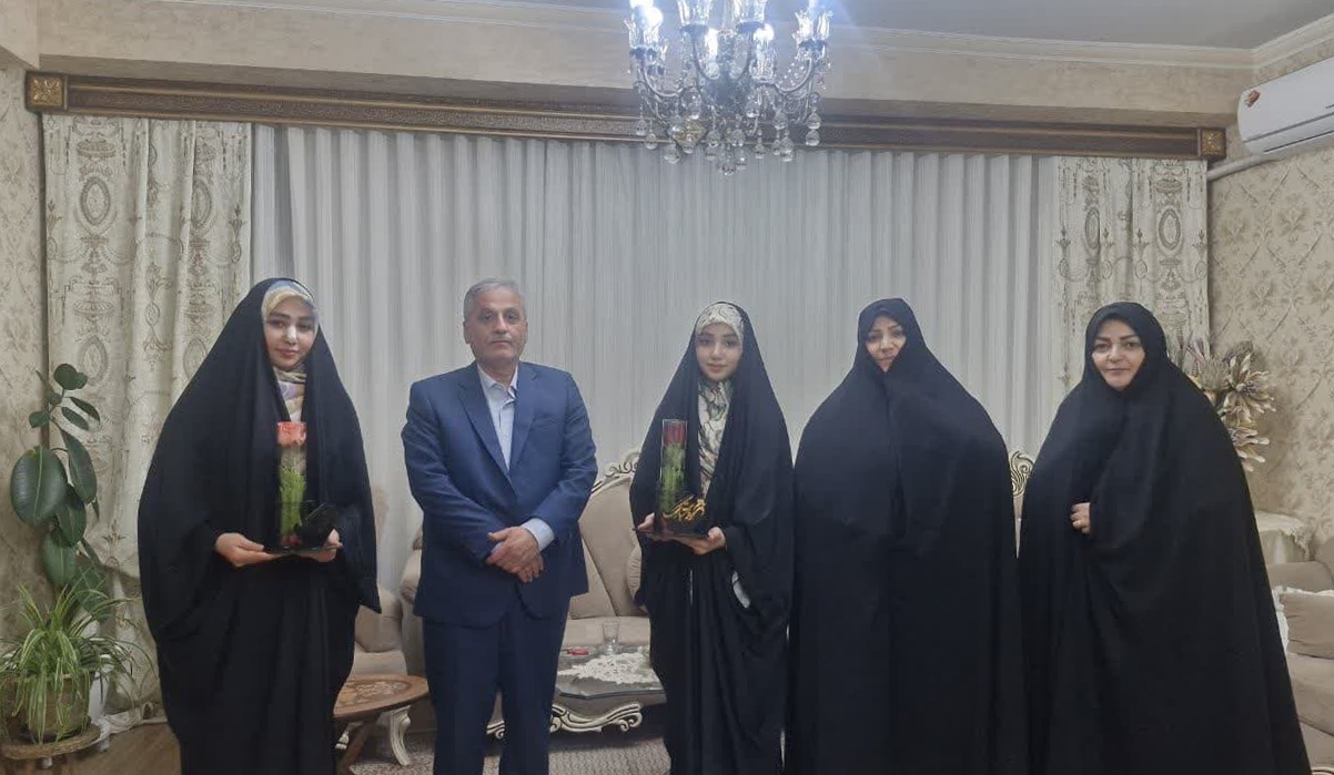 سلمانی دختران شهدای استان را مورد تکریم قرار داد