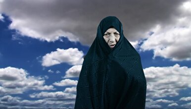 مادر شهید «هادی شکری»: برای رزمندگان نذر صلوات می‌کردم