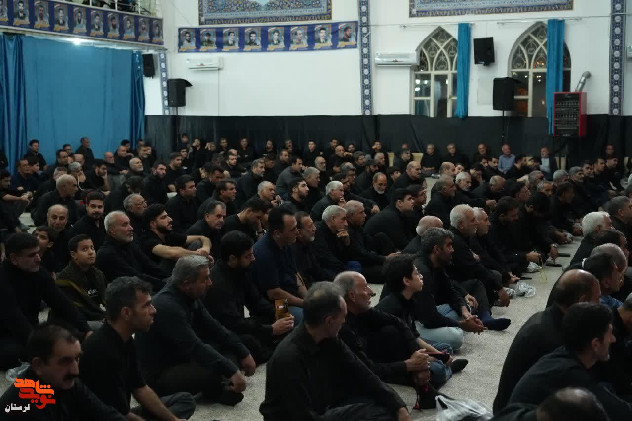 برگزاری مراسم شب هشتم محرم به یاد فرماندهان شهید و شهدای لرستان