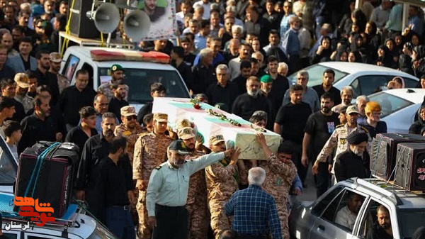 مراسم تشییع شهید عاشورای خرم آباد «سیدحسین موسوی» برگزار شد