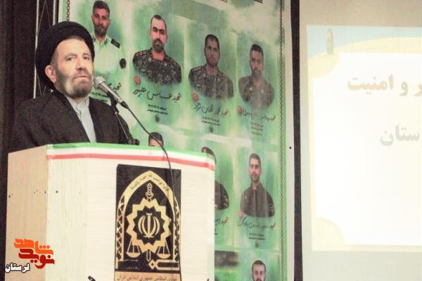 مراسم بزرگداشت شهدای اقتدار و امنیت فراجای لرستان برگزار شد