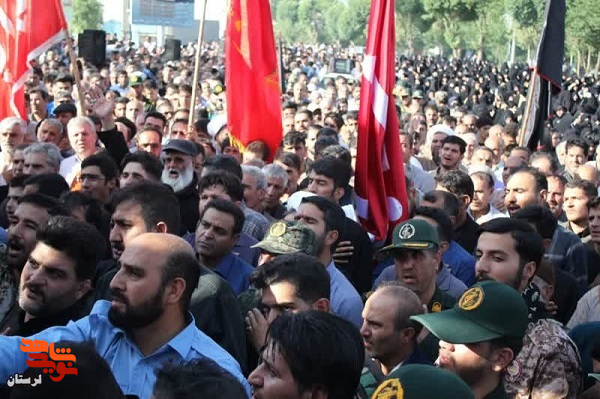 پیکر شهید «حسین محمودی» در خاک زادگاهش آرام گرفت