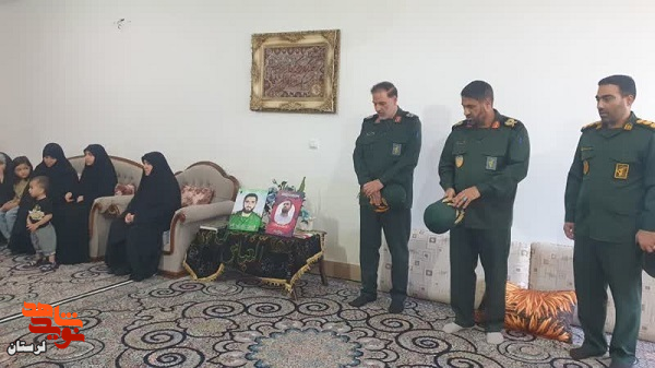 ابراز همدردی فرماندهان سپاه حضرت ابوالفضل(ع) لرستان با خانواده‌های شهدای تهاجم اخیر رژیم صهیونیستی