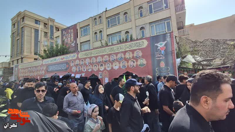 موکب عشق حسینی بنیاد شهید تهران در مسیر جاماندگان اربعین، میزبان دلدادگان اباعبدالله شد