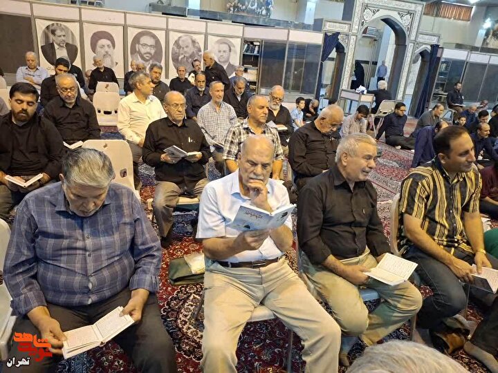 مراسم پرفیض دعای ندبه همزمان با اربعین حسینی در گلزار شهدا برگزار شد