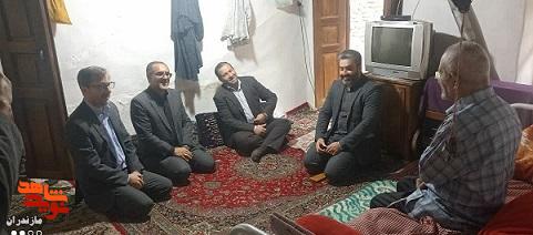 سپاسگزاری و تکریم مدیرکل بنیاد شهید و امورایثارگران مازندران از سه خانواده شهید شهرستان‌های گلوگاه و نکا