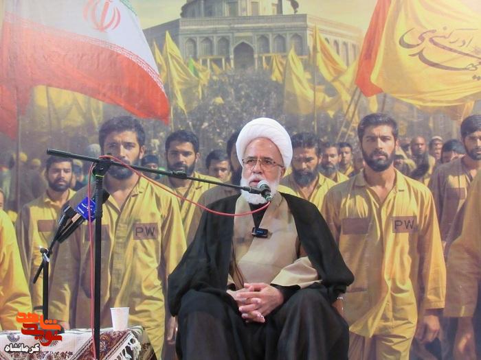 اگر دشمنان اسلام می‌خواهند ملت ایران را بشناسند، تاریخ آزادگان ما را بخوانند